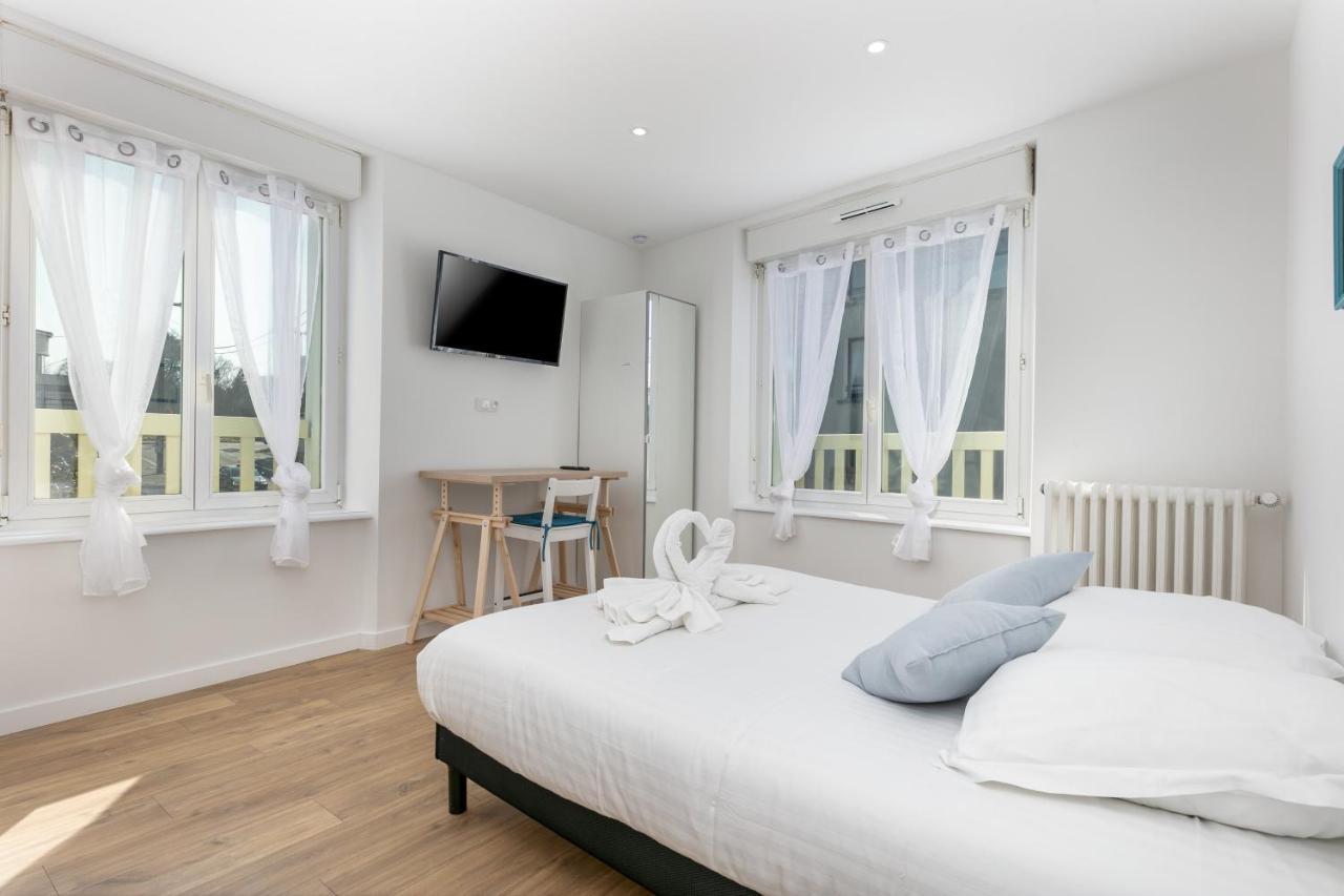 La Recouvrance : Chambre spacieuse avec sdb privative, cuisine et salon partagés, terrasse, proche facs et centre Brest Exterior foto
